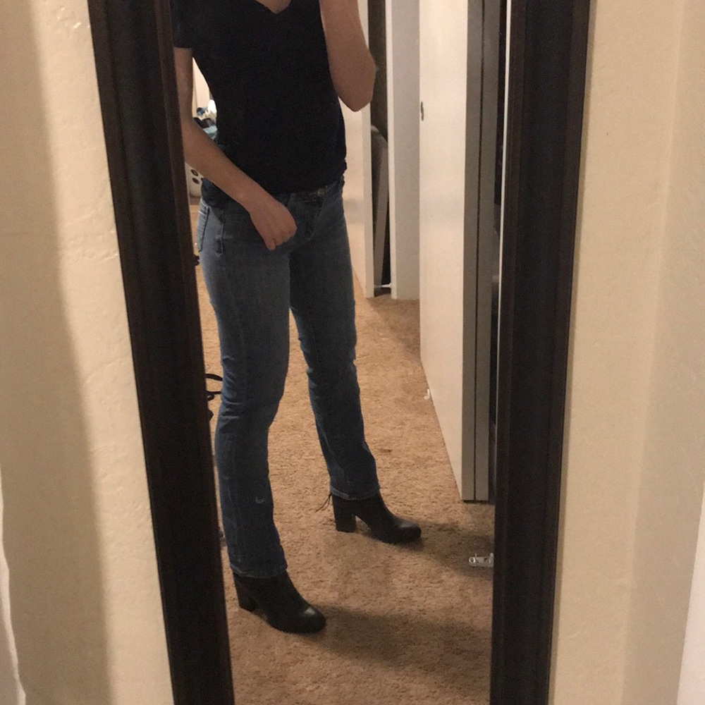 Seven7 Classic Fit Jeans